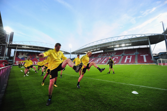 波兰媒体：莱万妻子经常分享跳交际舞的视频，引发了夫妻争吵